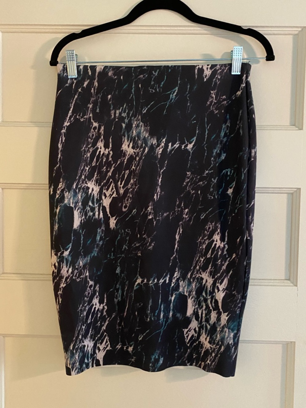 NWT Zara Black Marble-Print Pencil Skirt